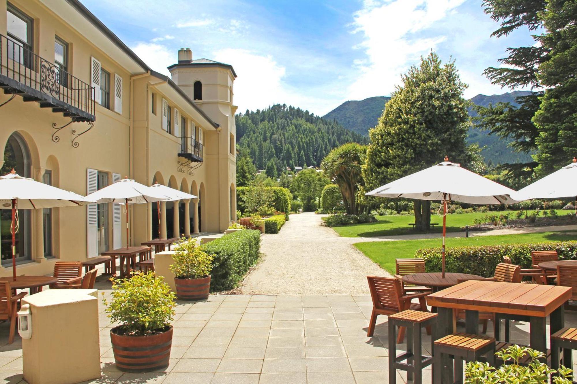 Hanmer Springs Hotel Eksteriør billede